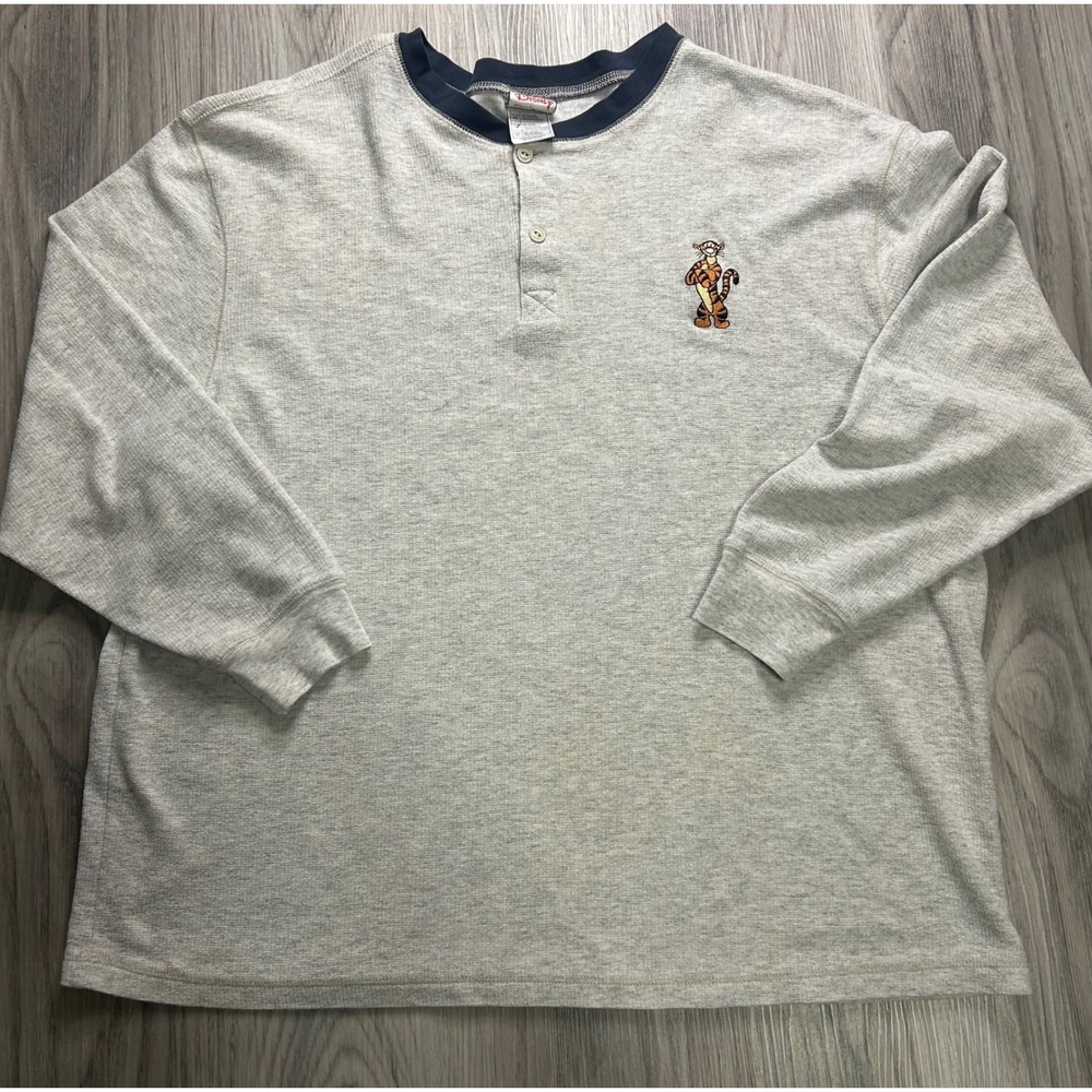 Disney Tigger Waffle Knit Henley Shirt Men's XL Gray Long Sleeve Button‎ Up